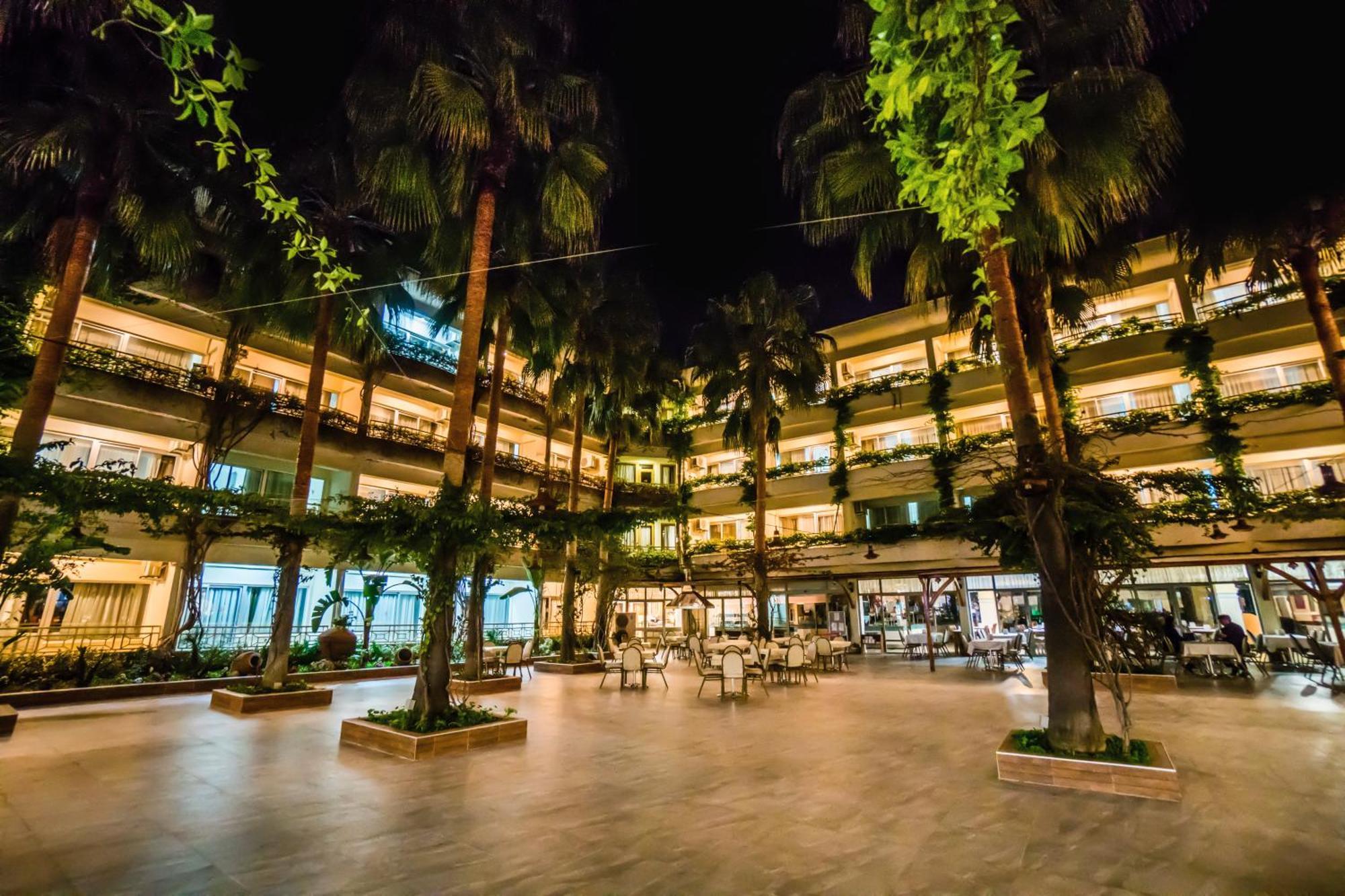 Venus Bieno Hotel Side Exterior foto